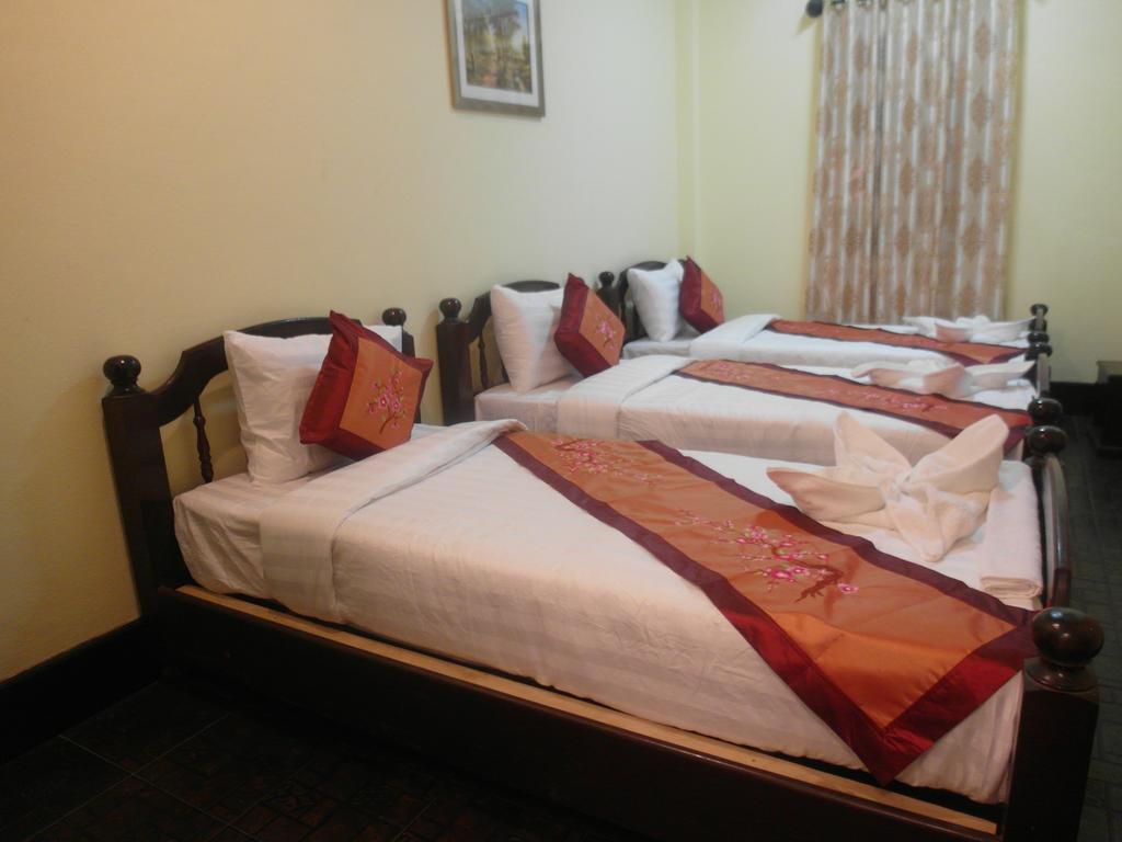 Kinnaly Place House Luang Prabang Phòng bức ảnh